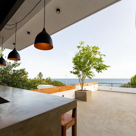 El Destino Hiriketiya Hotell Dikwella Exteriör bild